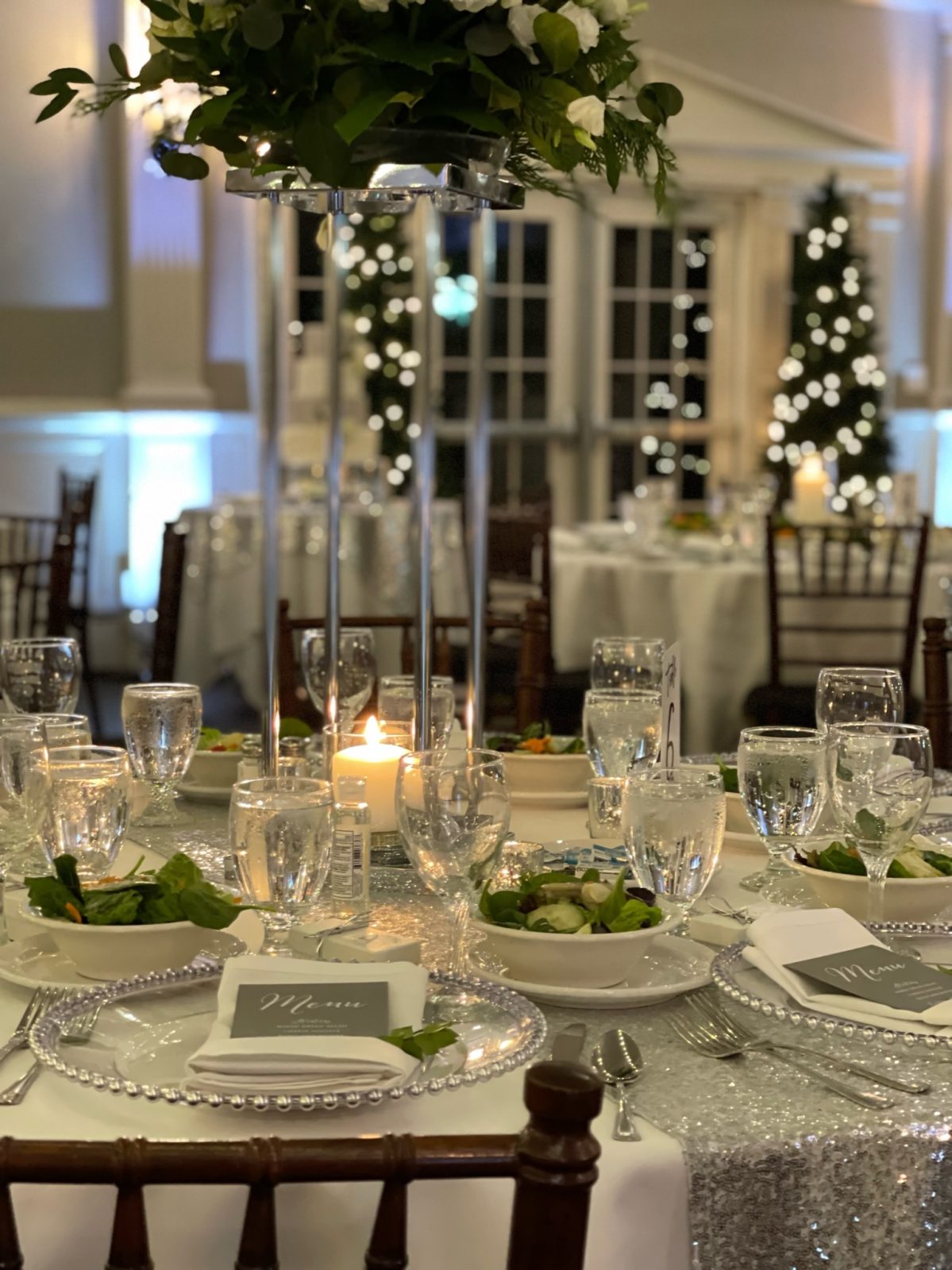 Winter wedding table setting at the Springside Inn in Auburn New York